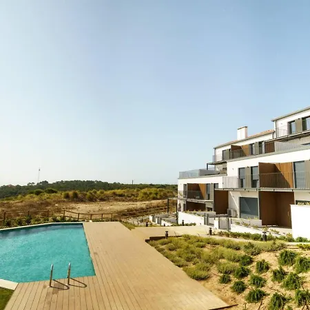 Juliao House In By Lisbeyond Carvoeira
